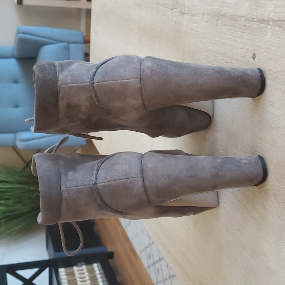 Calvin Klein Heeled Suede Lace-Up Ankle Boots - Picture 6 of 8